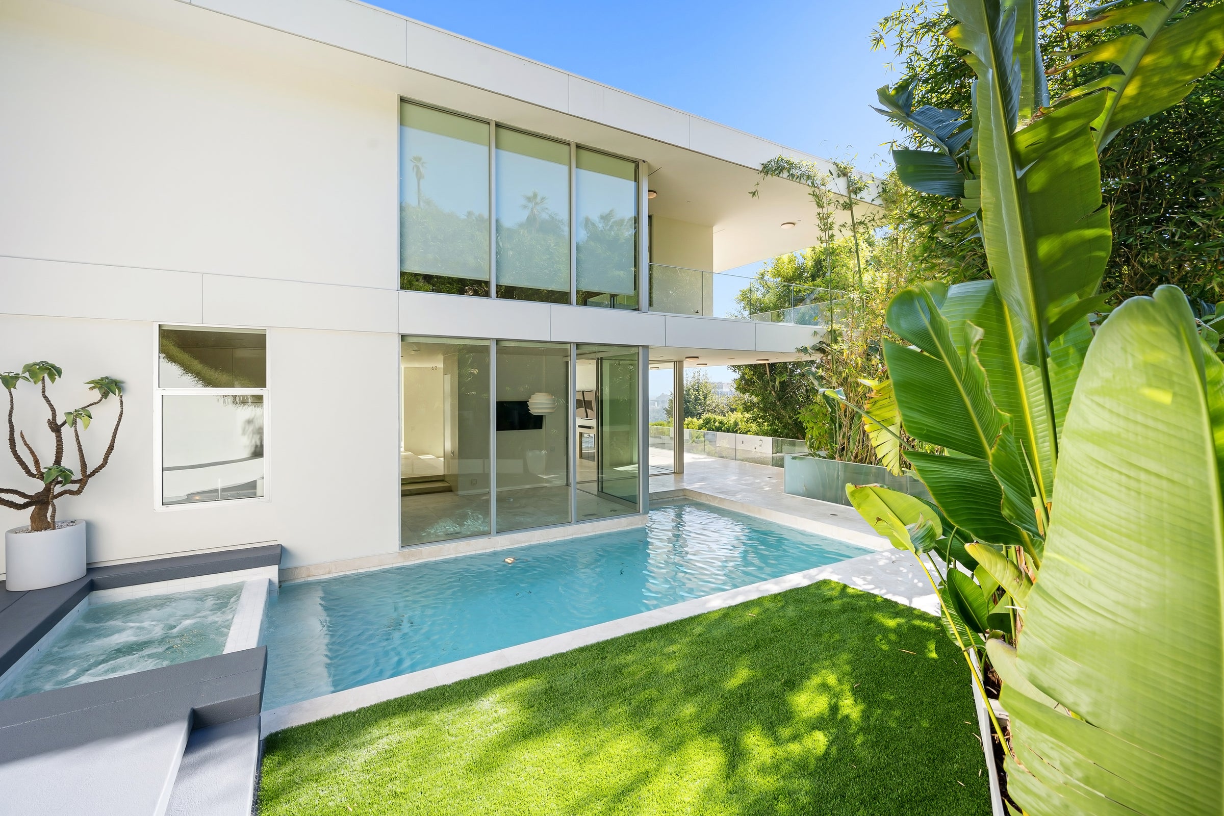 Artificial Grass & Synthetic Turf Supply in Palm Beach & Broward