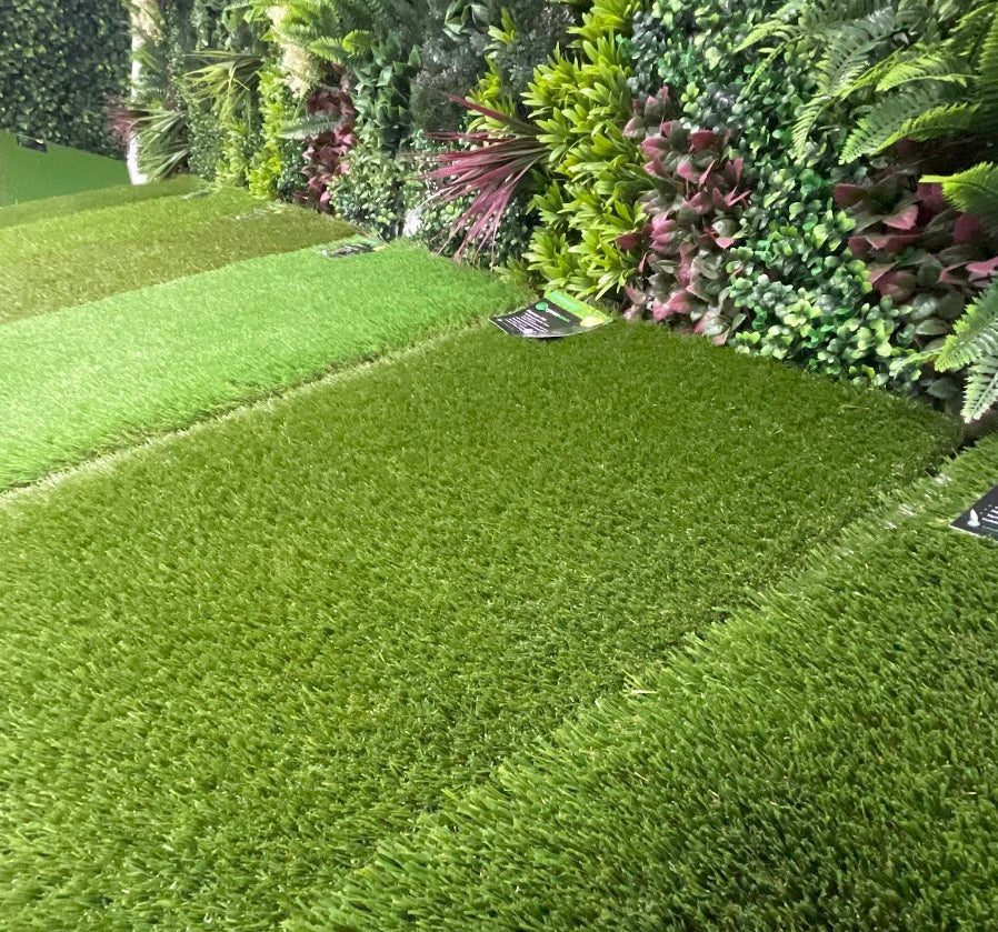 jesus massad artificial grass review in Doral, Florida