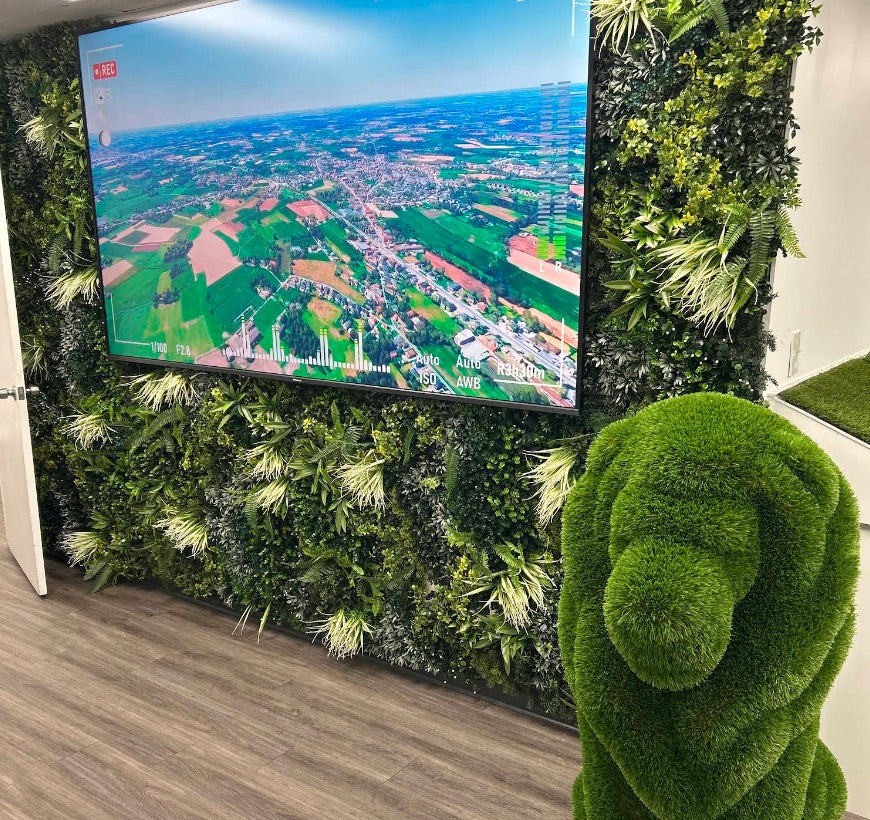 Jonathan Andino artificial grass review in Tampa, Florida