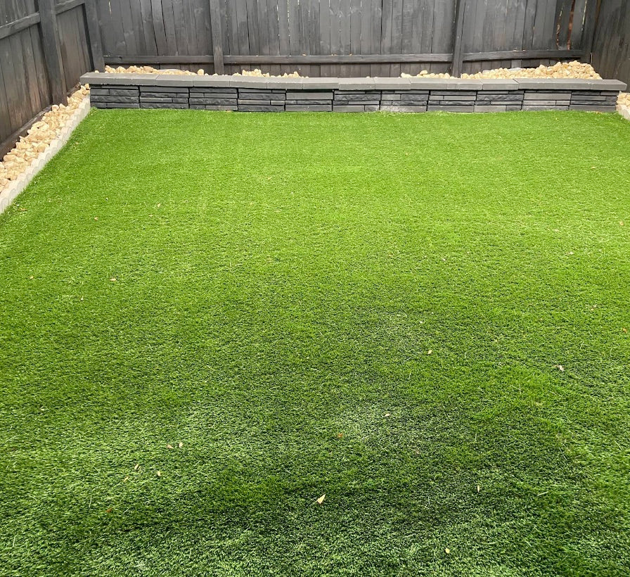 JR Roberts artificial grass review in Tampa, Florida